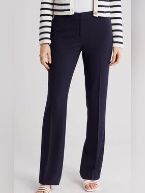 NWT Amanda & Chelsea Ari Slim Straight Leg Pants!